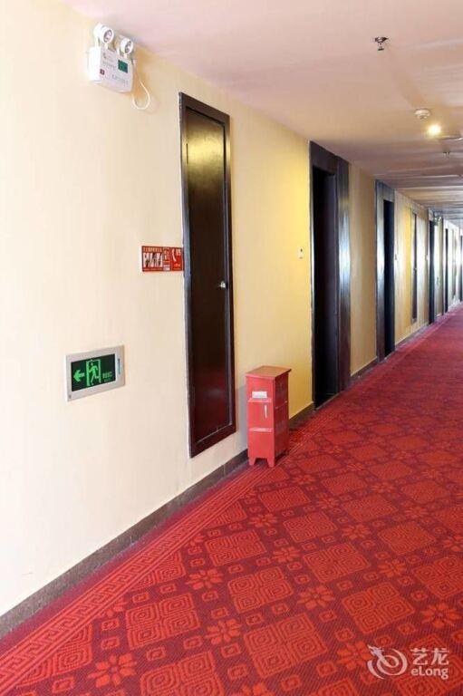 Хуаншань: Noahsark Hotel - Huangshan