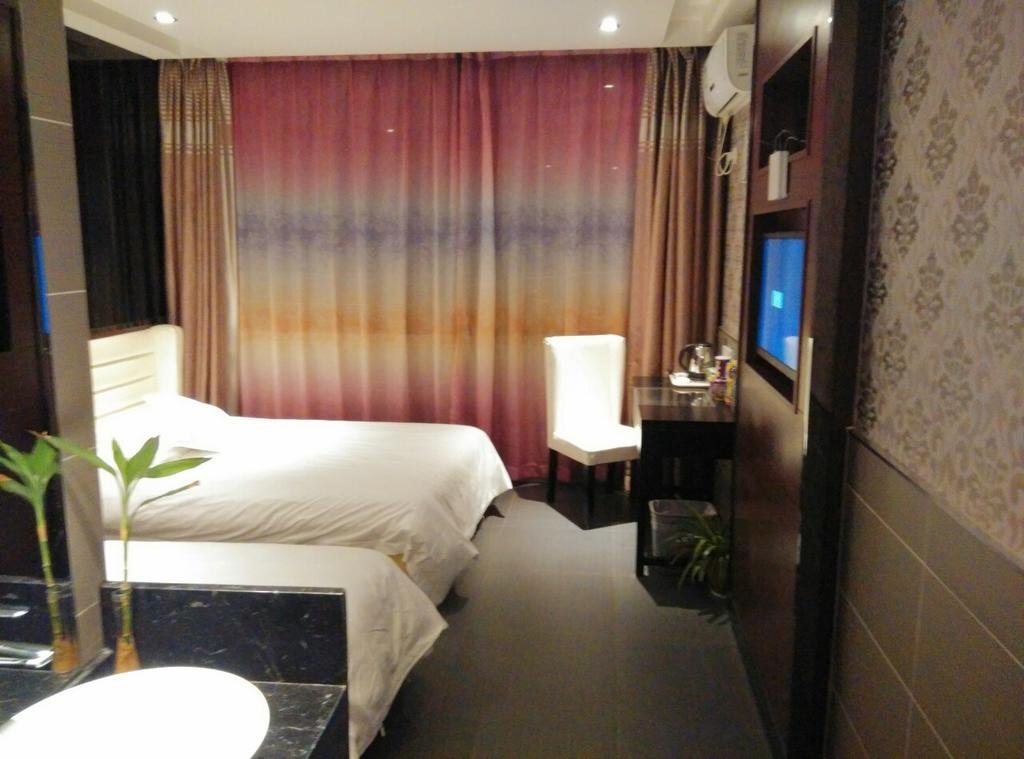 Уси: Qingmu Chain Hotel Wuxi Xintiandi Plaza