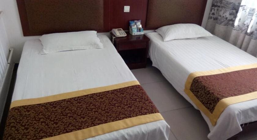 Бинжоу: Shandong Binzhou Zouping Chunqiu Business Hotel