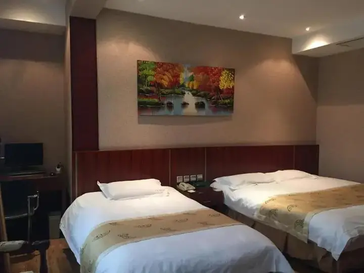 Харбин: Harbin Super 8 Hotel Long Ta