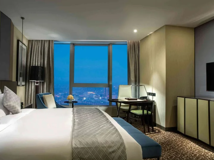Ляньюньган: Sofitel Lianyungang Suning