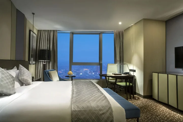 Ляньюньган: Sofitel Lianyungang Suning