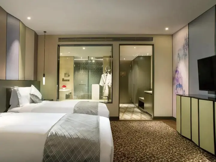 Ляньюньган: Sofitel Lianyungang Suning
