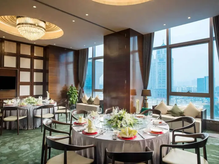 Ляньюньган: Sofitel Lianyungang Suning