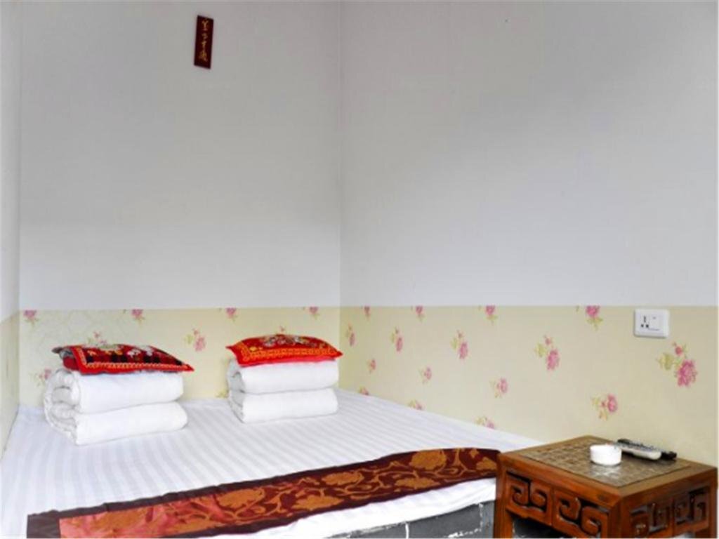Цзиньчжун: Qing Tai Inn