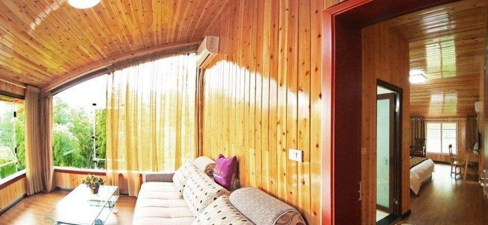 Ибинь: Shunan Bamboo Sea Qinglong Lake Holiday Hotel