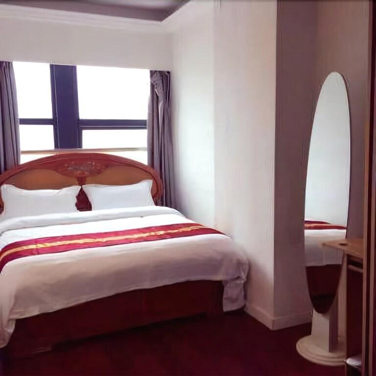 Чанша: Weiting Apartment Hotel Wuyi Square