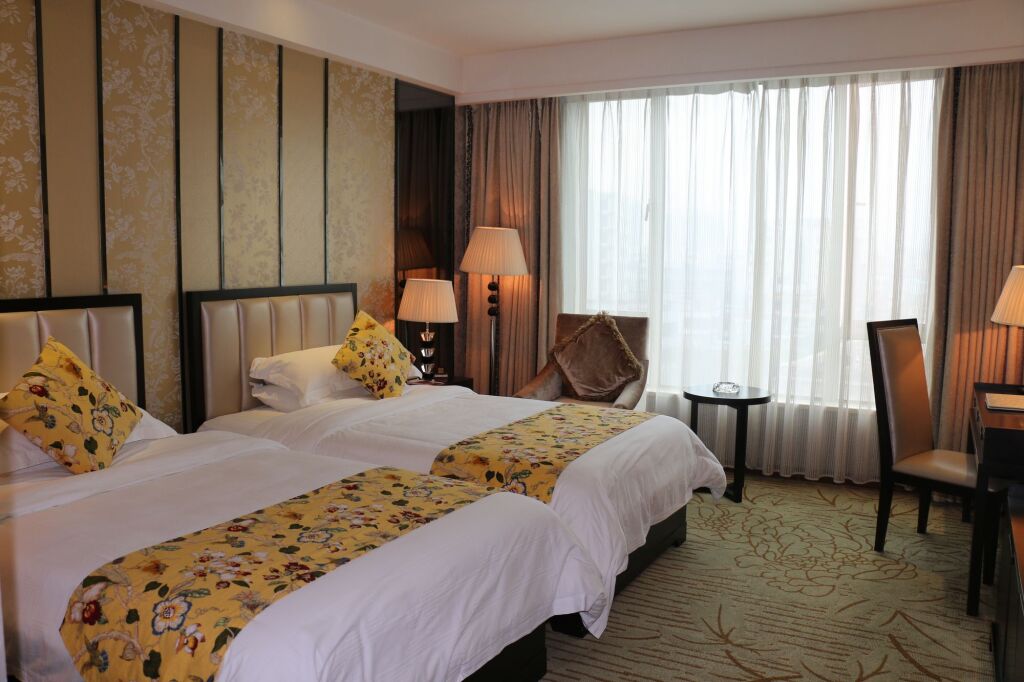 Чжуншань: Sky Line Hotel