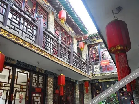 Цзиньчжун: Ruyi Xuan Inn