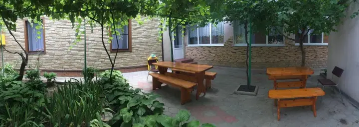 Анапа: Guest House on Sovetskaya 73