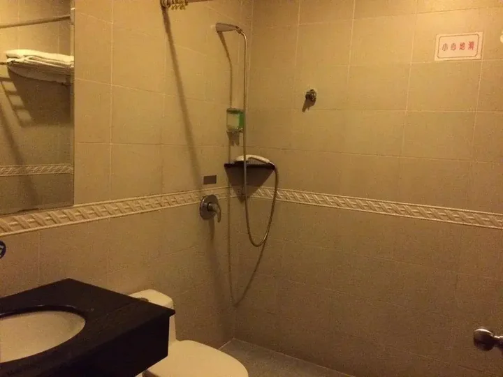 Чжуншань: Xingchen Hotel
