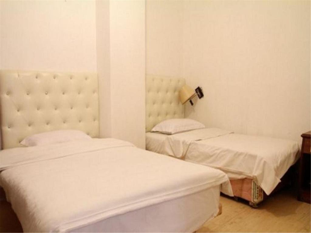 Чжуншань: Xingchen Hotel