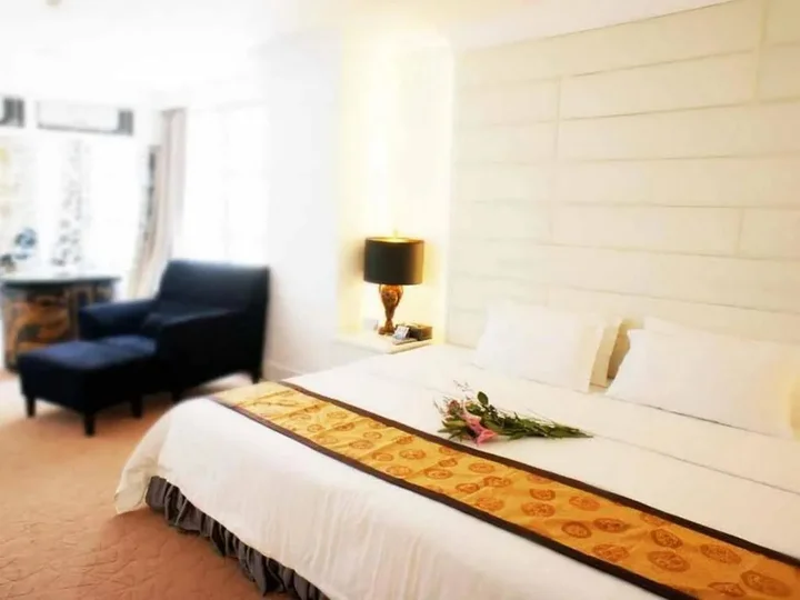 Чжуншань: Zhongshan Jinsha Business Hotel