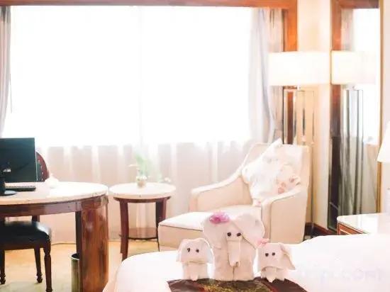 Хэнъян: Shen Long Hotel