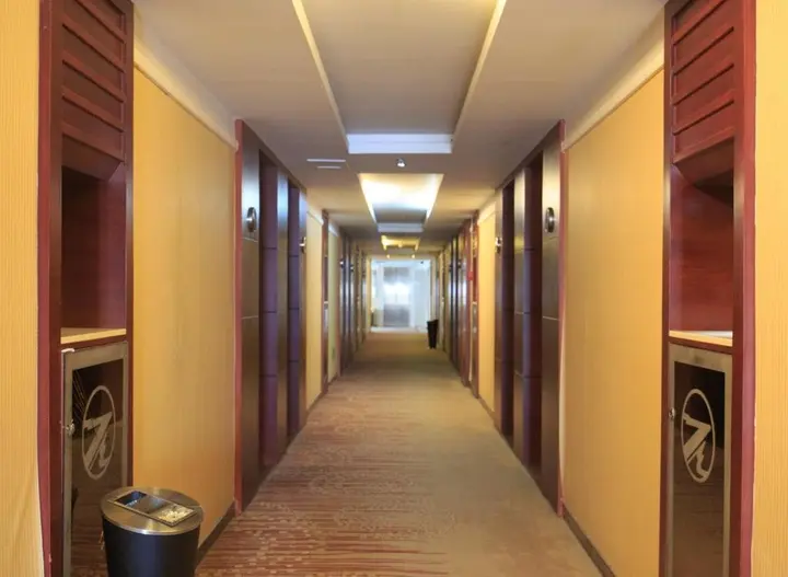 Лючжоу: Dragon Hotel
