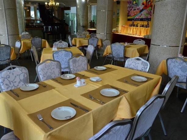 Шаогуань: Yutian Hotel