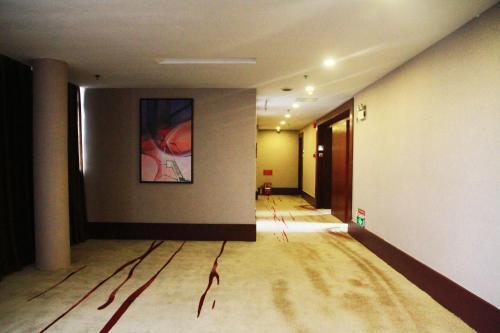 Zhuhai Seaview Hotel — фото 4