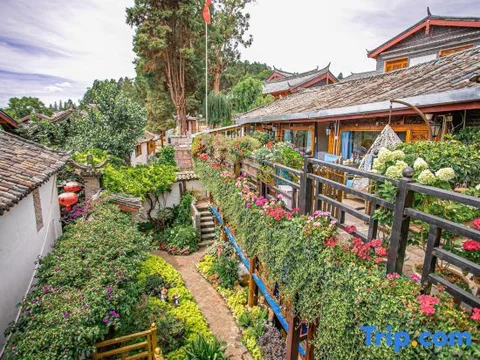 Лицзян: Lijiang Yue Gu Lou Inn