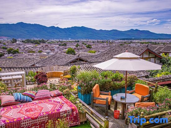 Лицзян: Lijiang Yue Gu Lou Inn