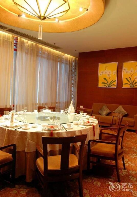 Inzone Galand Hotel Qingzhou — фото 1