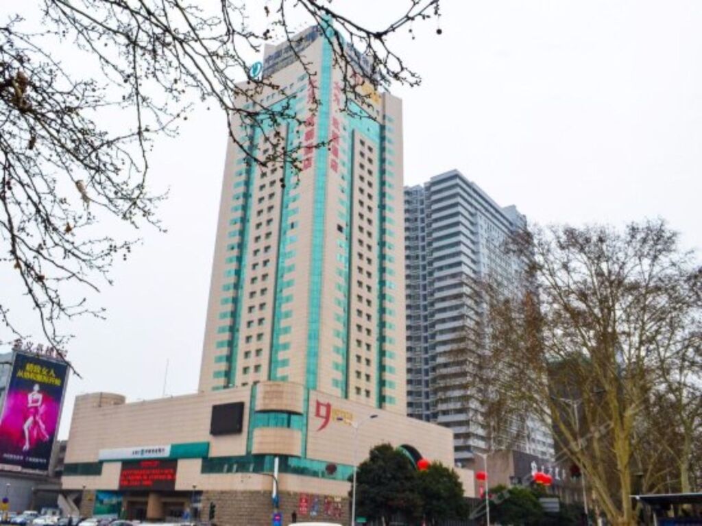 Лоян: Luoyang Dawei Jiuchao Hotel Xigong