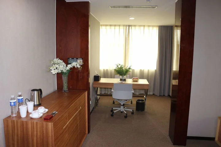 Лоян: Luoyang Dawei Jiuchao Hotel Xigong