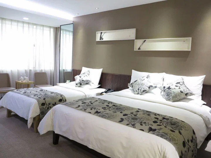 Лоян: Luoyang Dawei Jiuchao Hotel Xigong