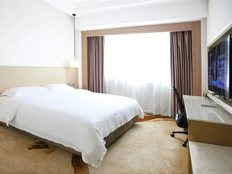 Наньнин: Yin He Hotel