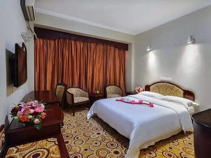 Наньнин: Yin He Hotel