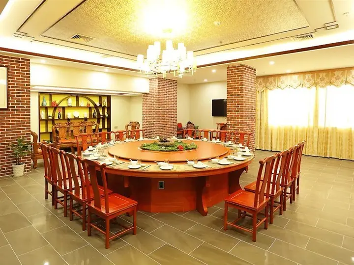 Наньнин: Yin He Hotel
