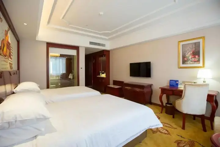 Фошань: Vienna International Hotel Foshan Shiwan Branch