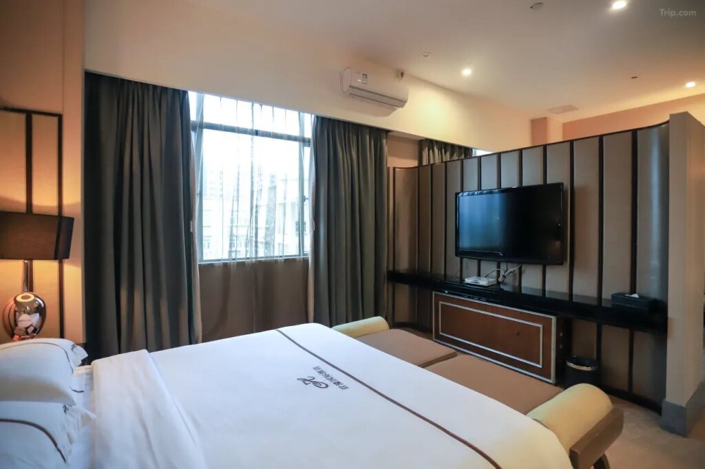 Чжуншань: Junhao International Hotel
