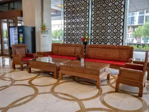 carousel image 0