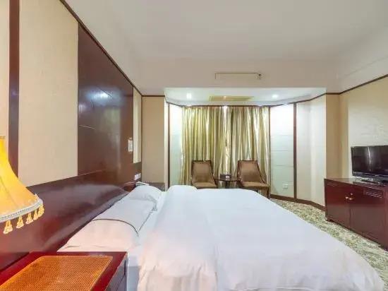 Джиангме: Kaiping Hotel