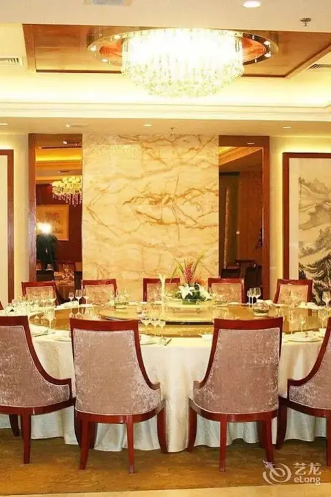 Шаоксинг: Shaoxing Flower Hotel