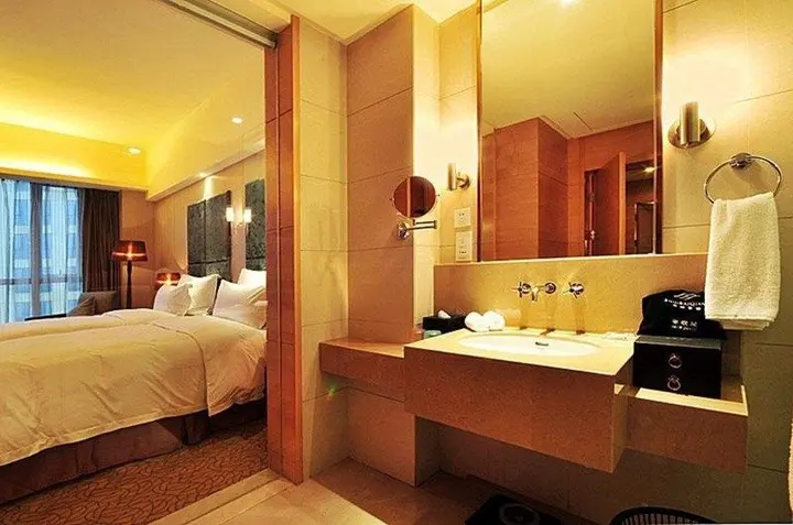 Шиянь: WuDang Argyle Grand International Hotel