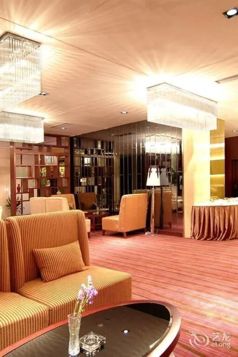 Ухань: Yangtze Hotel