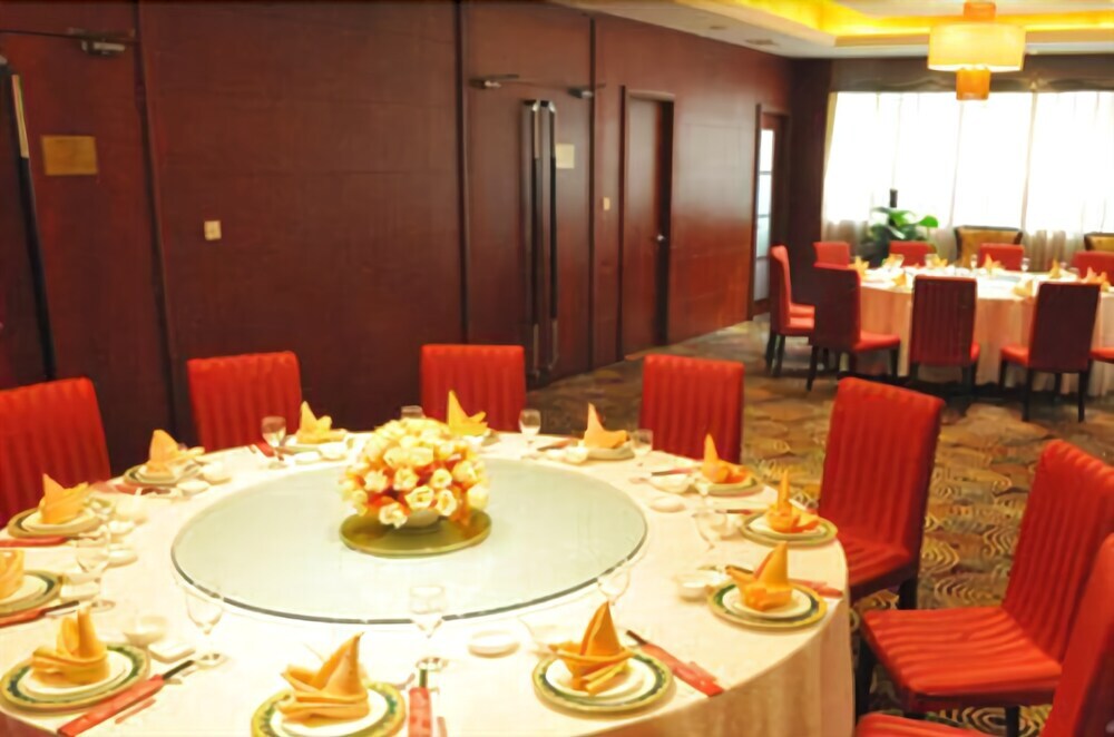 Уси: Ramada Wuxi