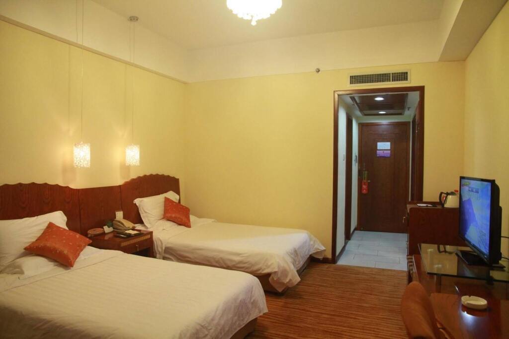 Яньтай: Hongkou Business Hotel