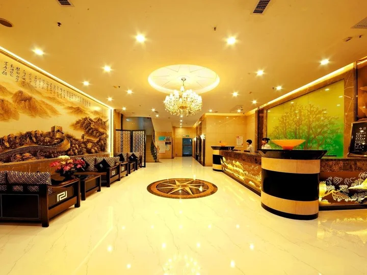 Чжаоцин: Zhaoqing Lihu Hotel