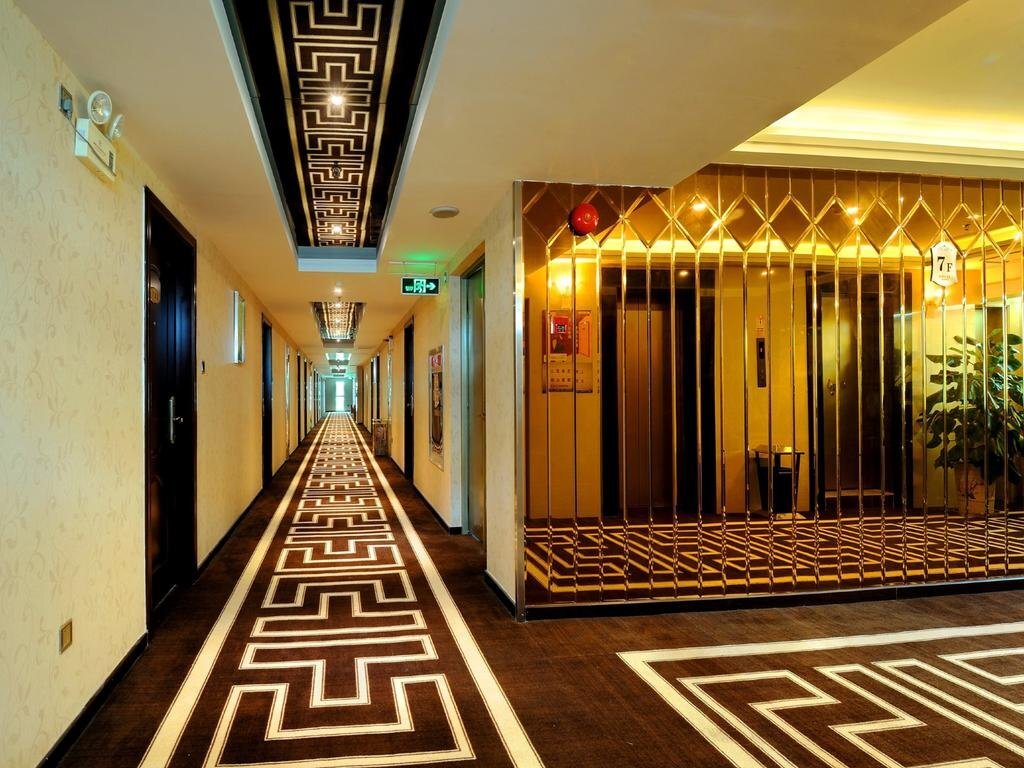 Чжаоцин: Zhaoqing Lihu Hotel