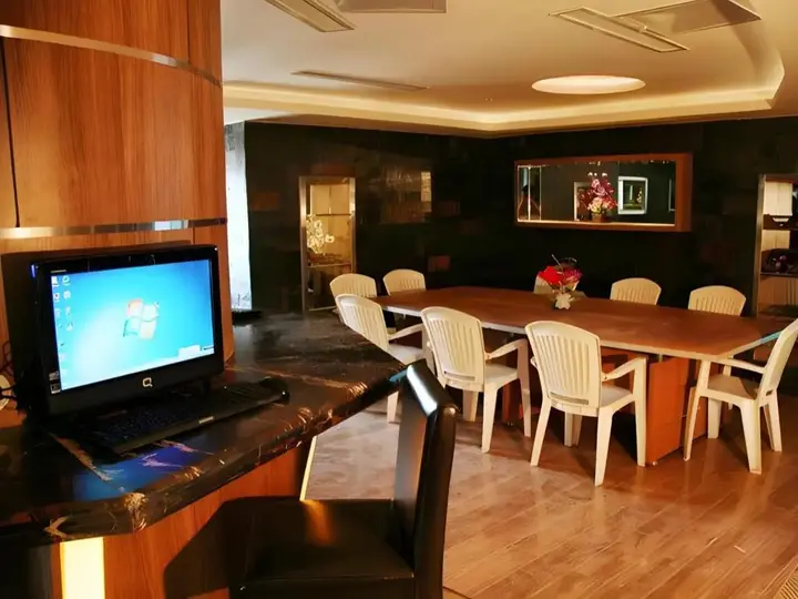 Цзинань: Yuquan Simpson Hotel