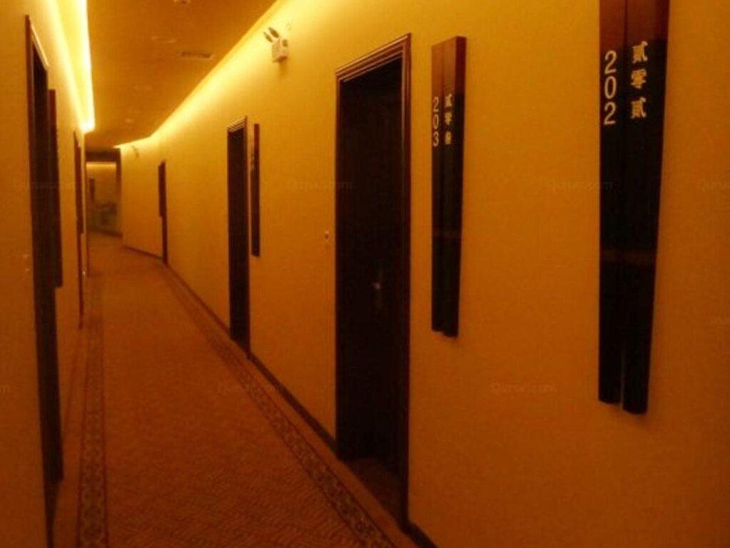 Чжаоцин: 肇庆筷子酒店