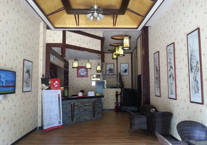 Чжаоцин: 肇庆筷子酒店