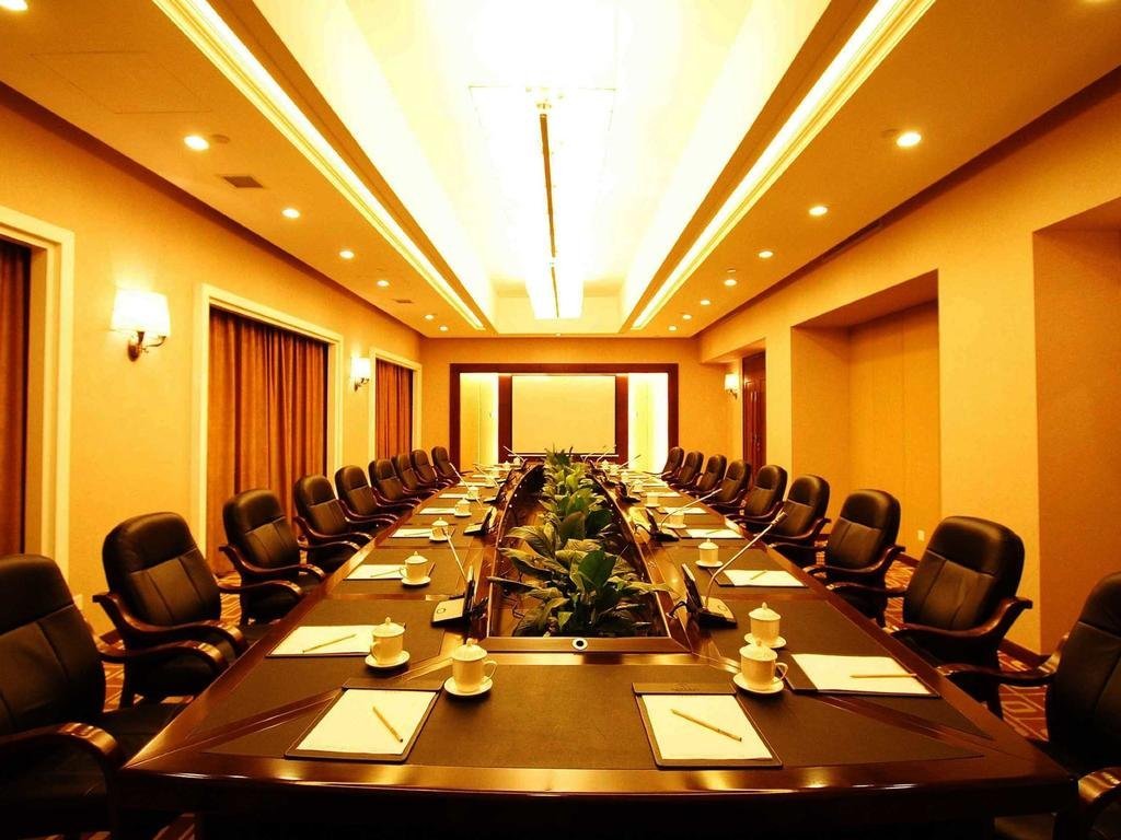 Циньчжоу: White Dolphin Hotel - Qinzhou