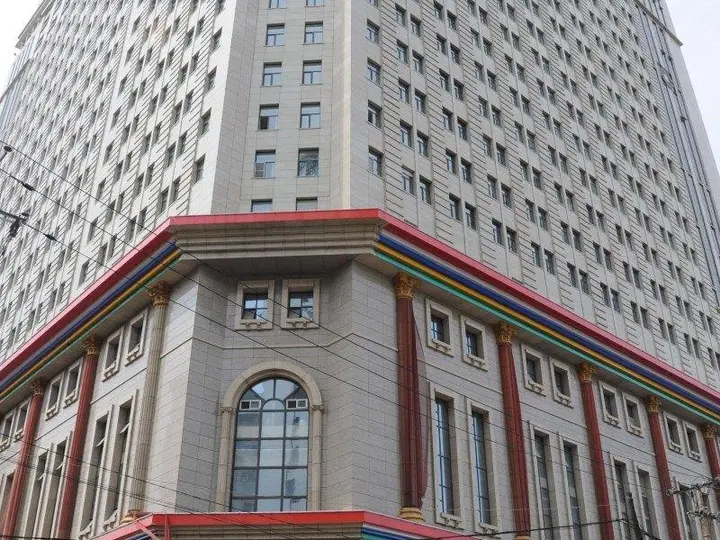 Шэньян: Hai Yue City Plaza