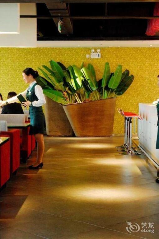 Чжаоцин: Ming Tien Inn