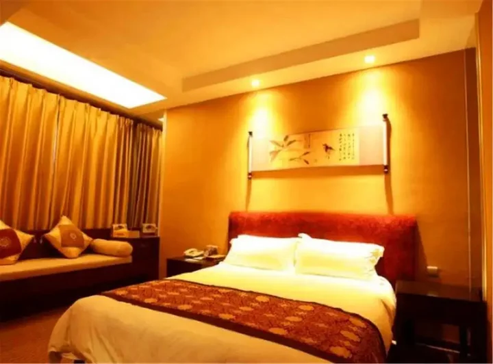 Цзинин: Qufu Mingzuo Xingtan Hotel