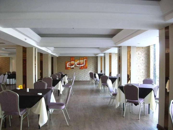 Куньмин: Red River Hotel