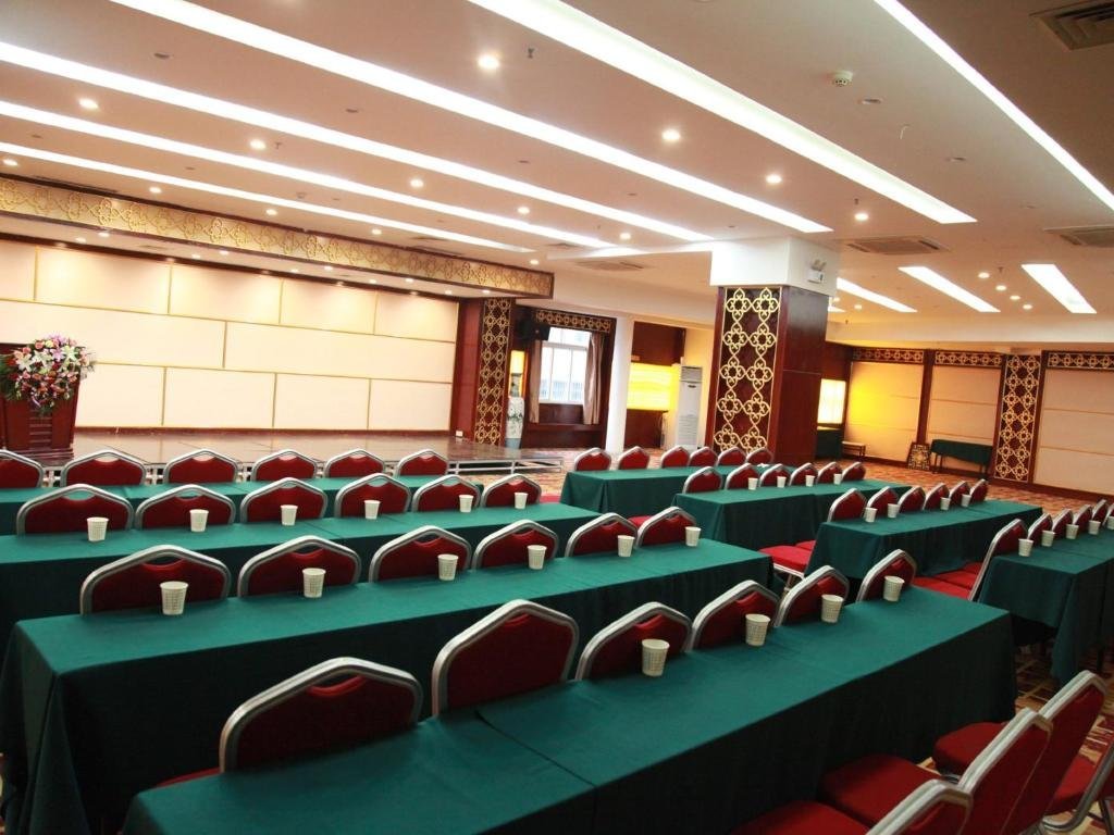 Лоян: Luoyang Yingtianmen Xinyuan International Hotel (Luoyi Ancient City)
